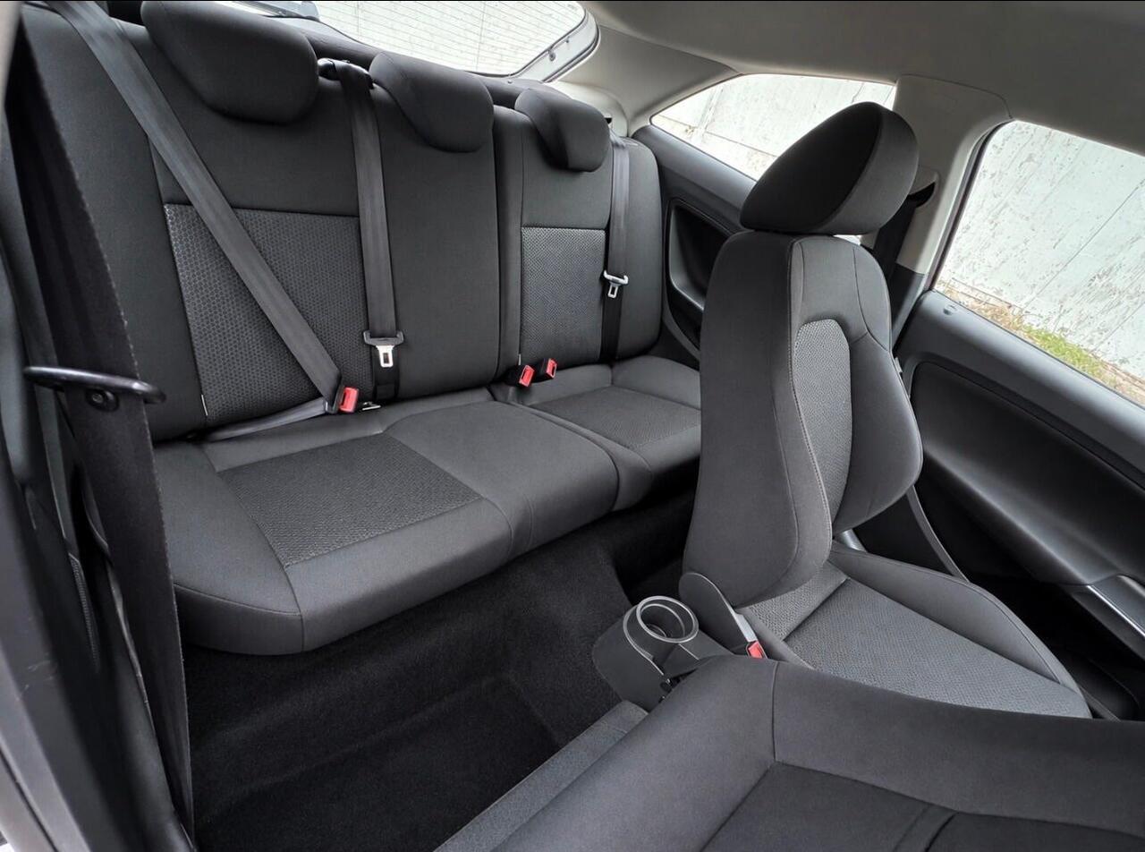 SEAT Ibiza — photo 9