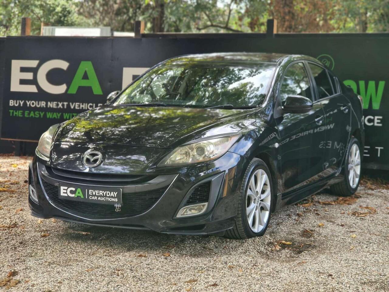 Mazda Mazda3 — photo 8