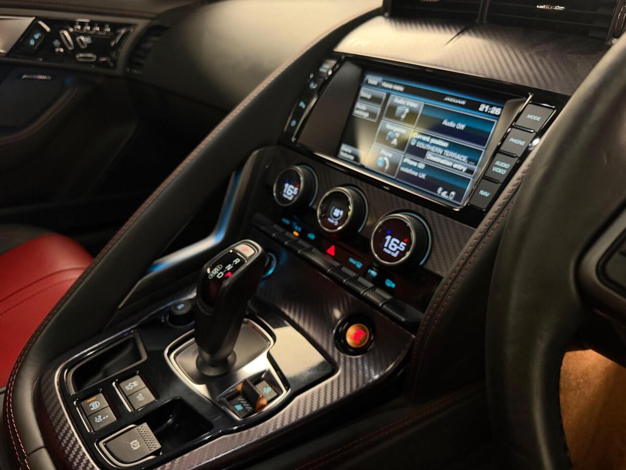 Jaguar F-Type — photo 30