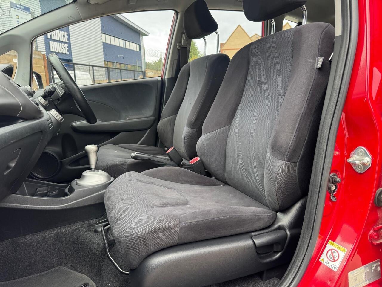 Honda Jazz — photo 7