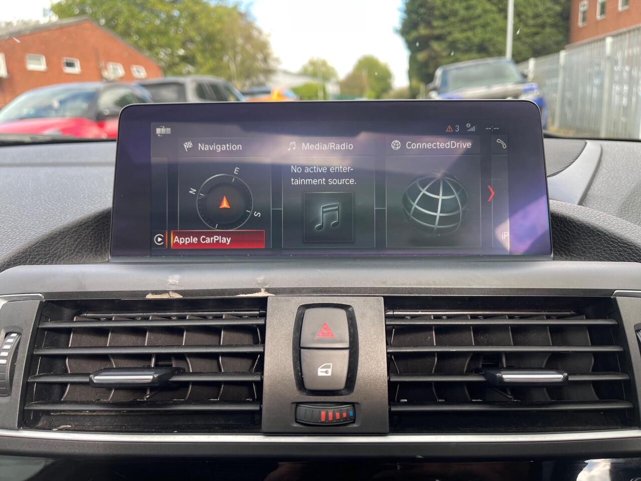 BMW 1 Series — photo 14