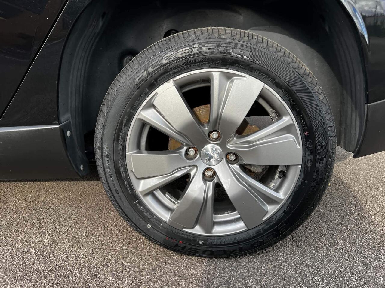 Peugeot 2008 — photo 13