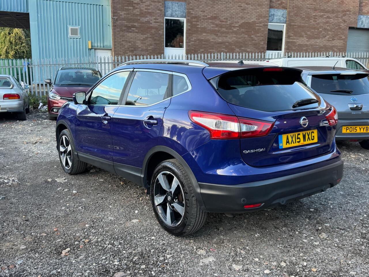 Nissan Qashqai — photo 4