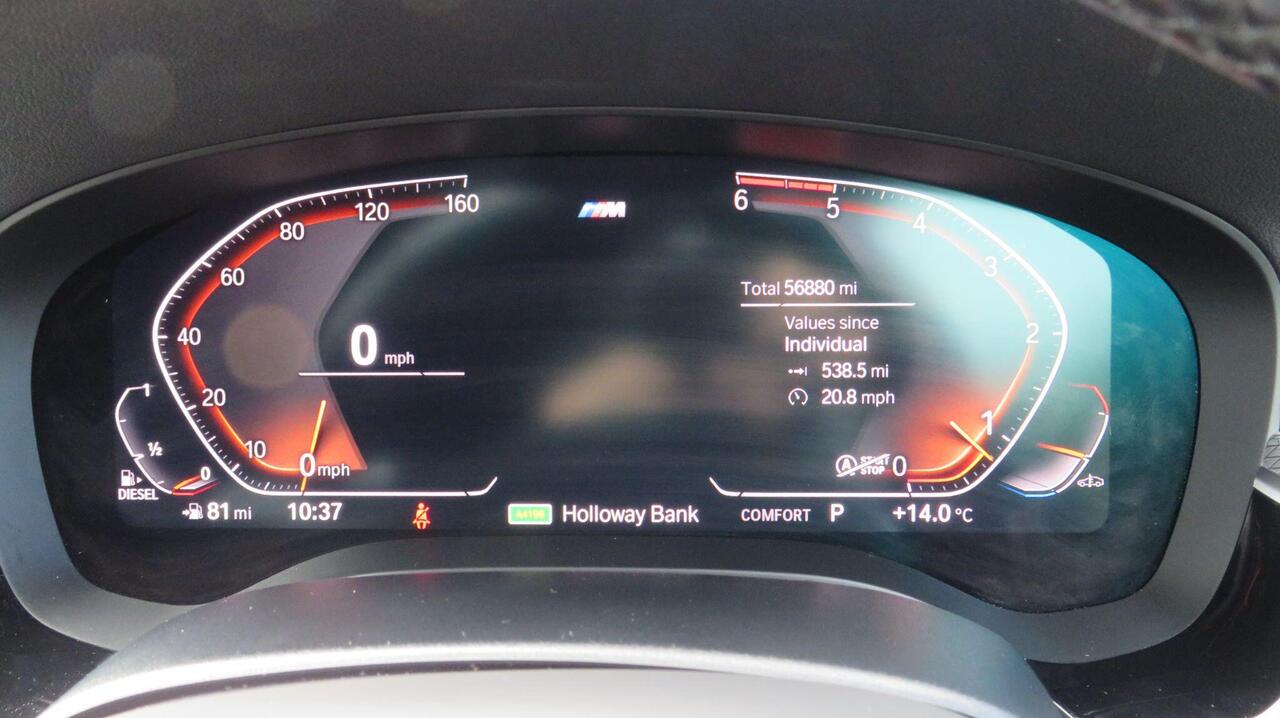 BMW 5 Series — photo 27
