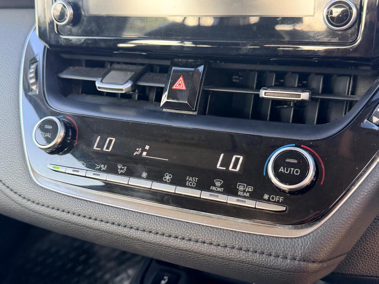 Toyota Corolla — photo 20