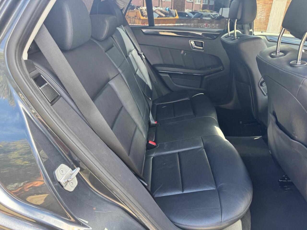 Mercedes-Benz E Class — photo 23