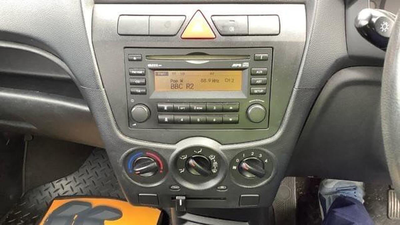 Kia Picanto — photo 15