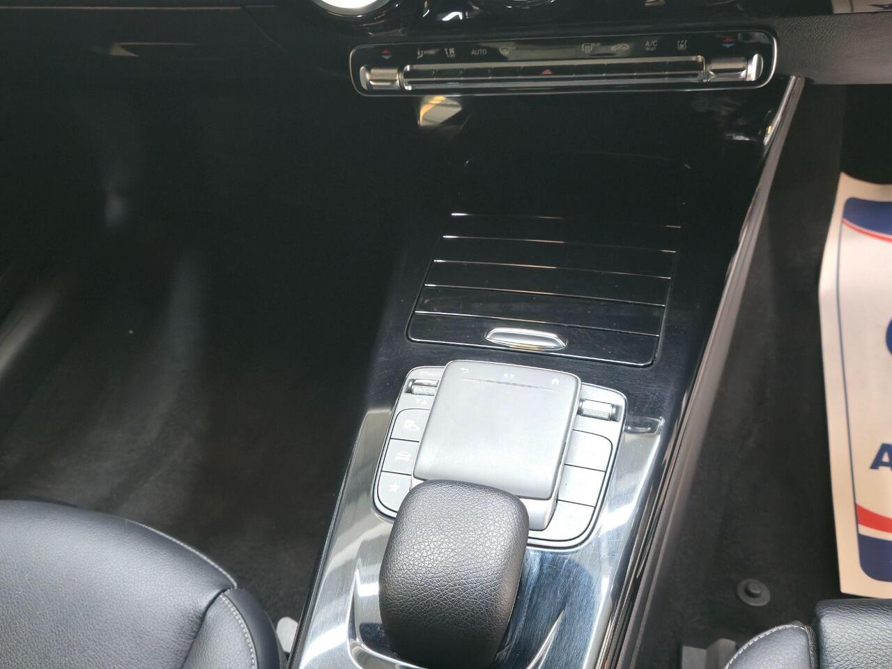 Mercedes-Benz CLA — photo 37