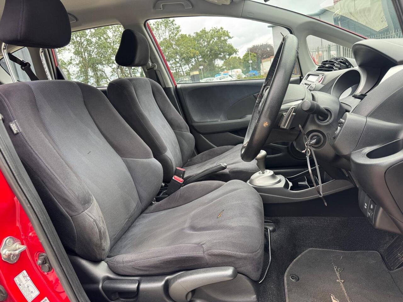Honda Jazz — photo 8