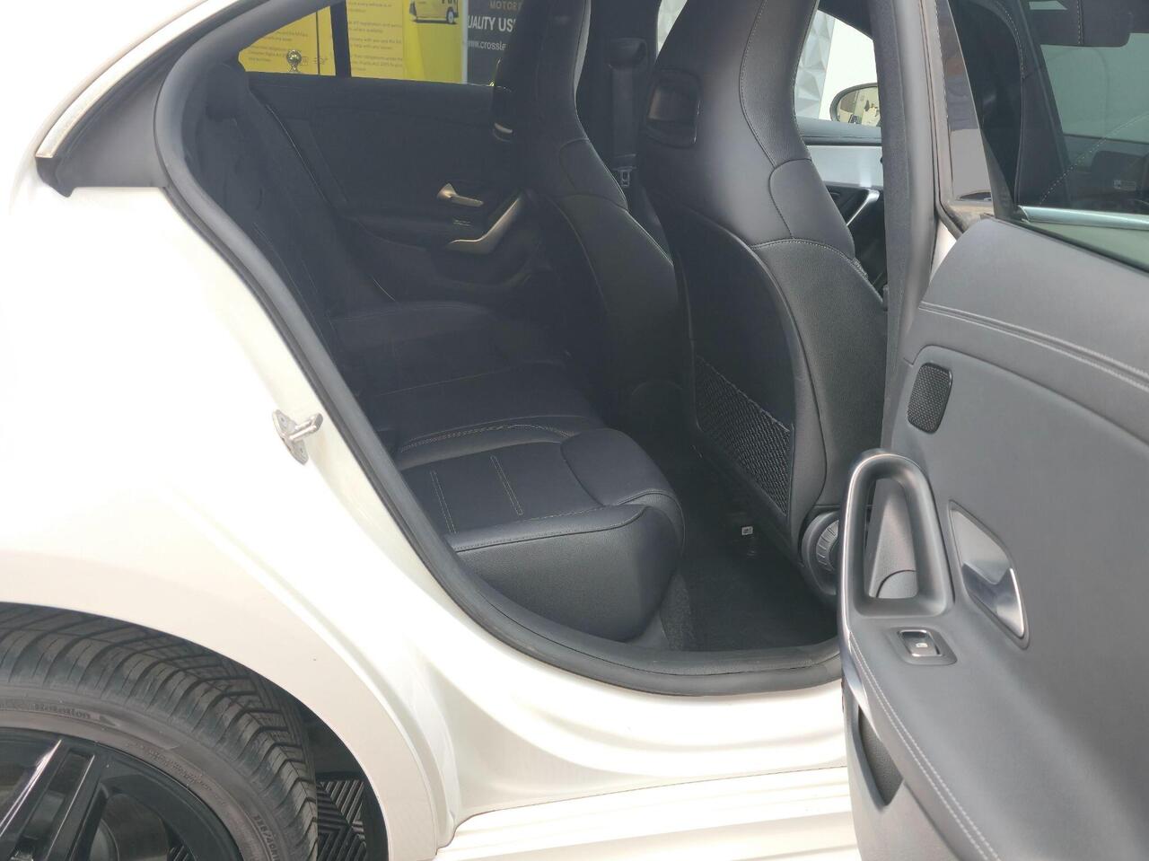 Mercedes-Benz CLA — photo 41