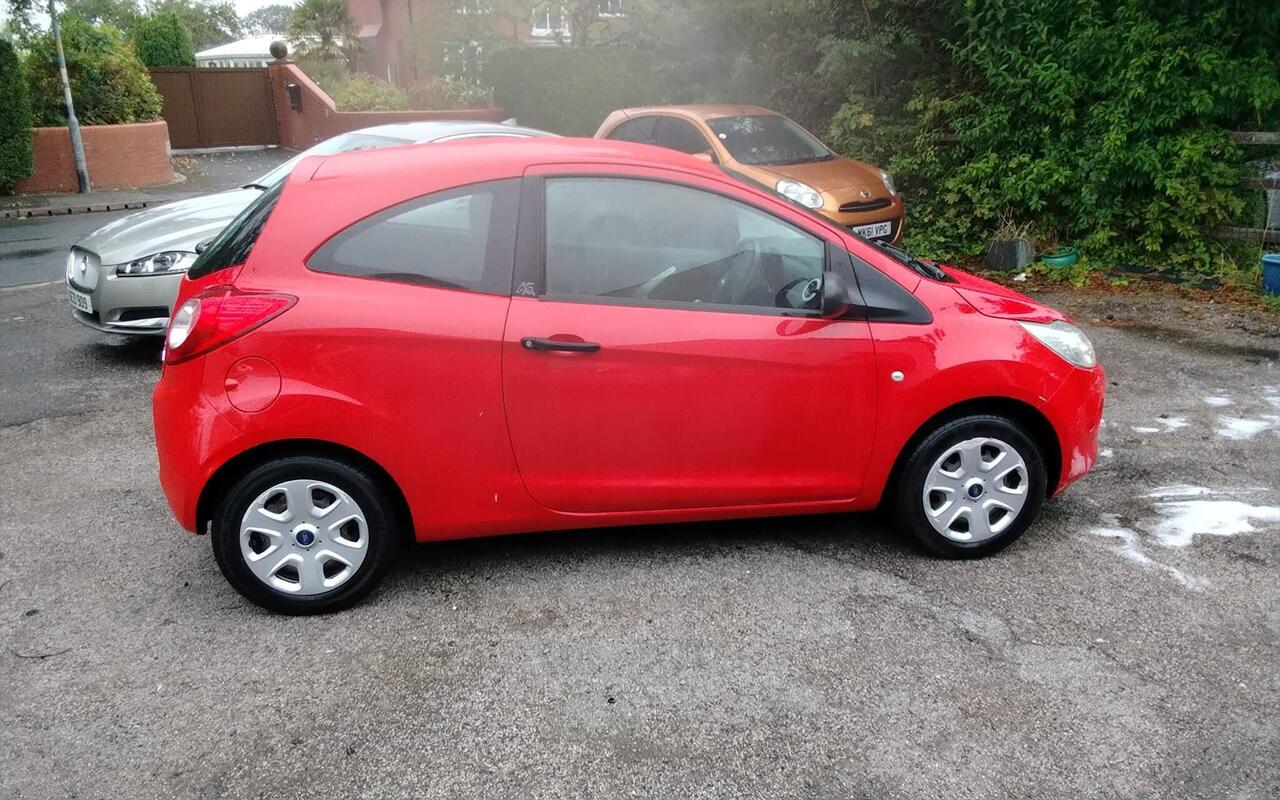 Ford Ka — photo 2