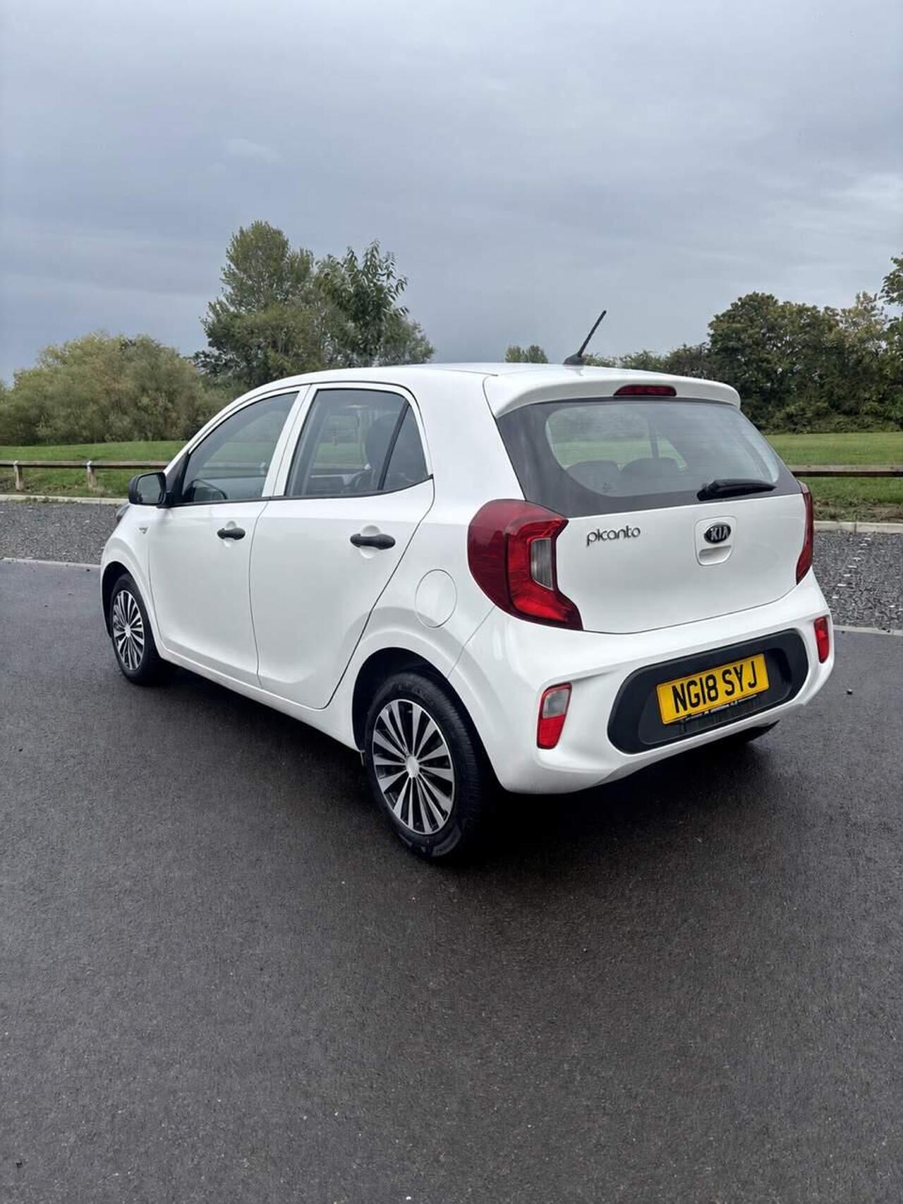 Kia Picanto — photo 3