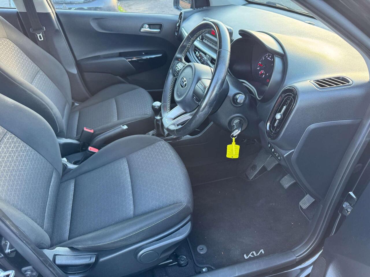 Kia Picanto — photo 20