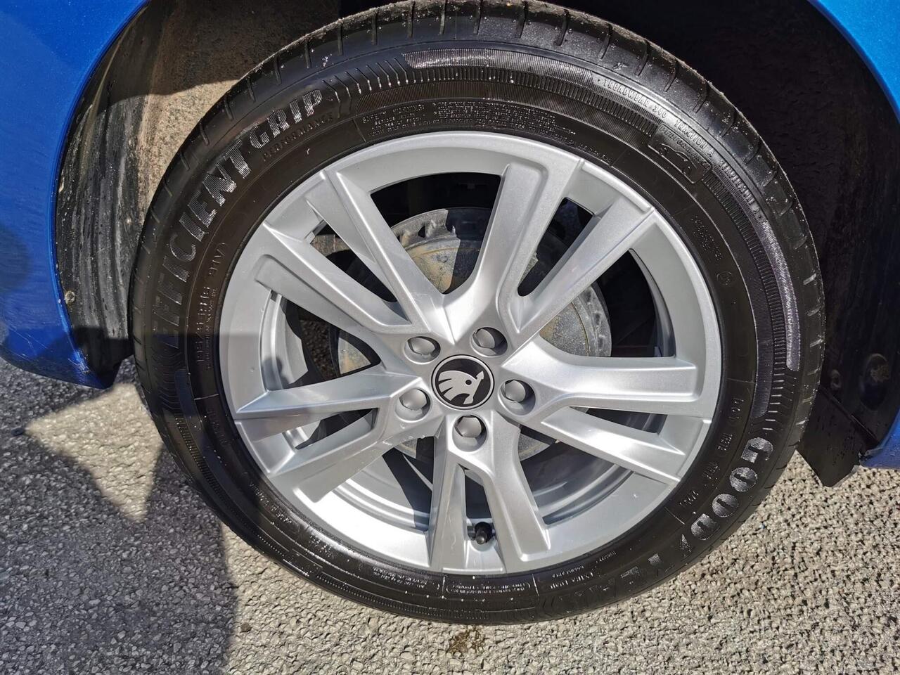 Skoda Fabia — photo 17