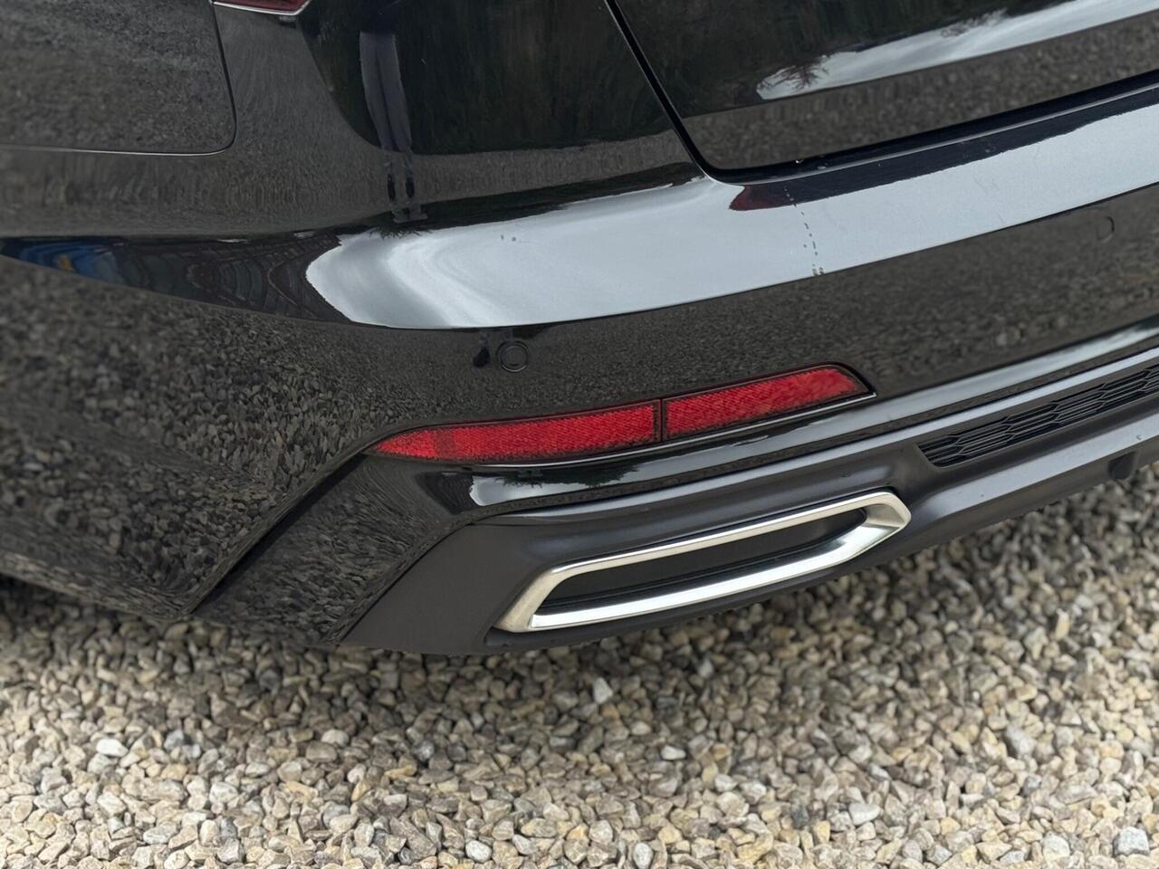 Audi A6 Saloon — photo 80