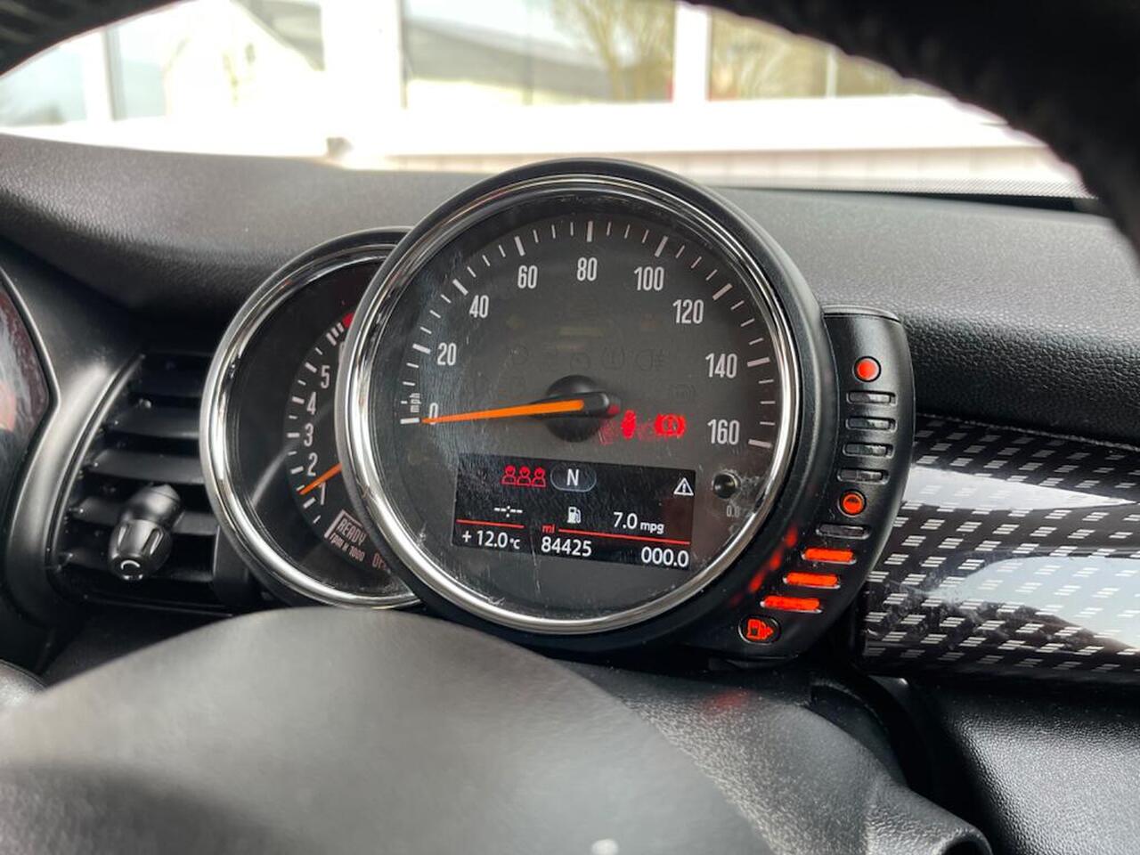 MINI Hatch — photo 23