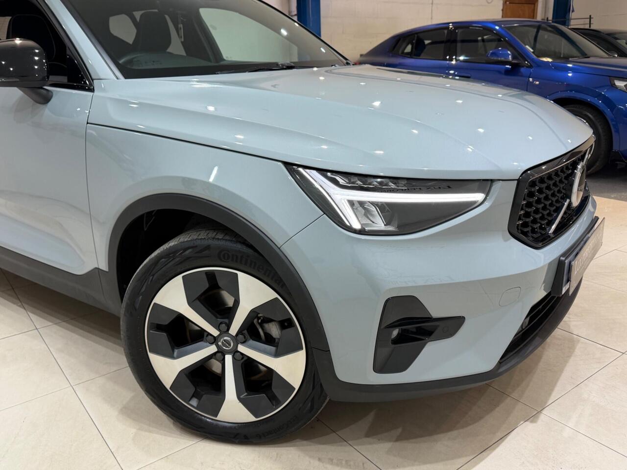 Volvo XC40 — photo 19