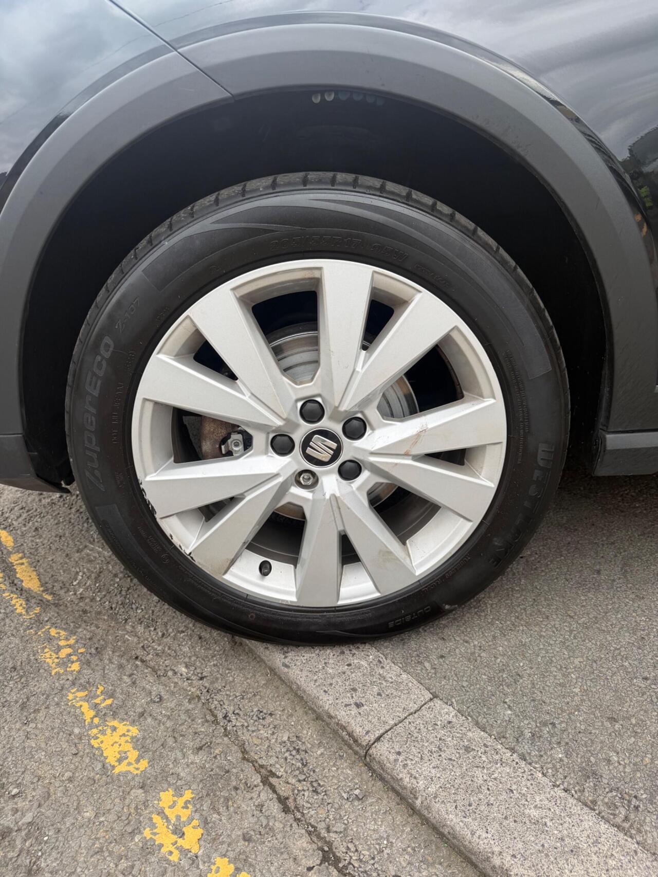 SEAT Arona — photo 16