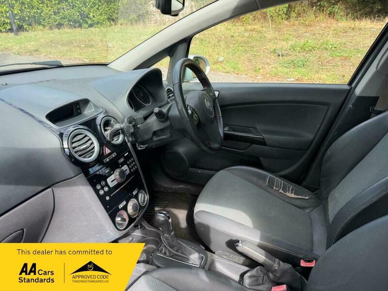 Vauxhall Corsa — photo 38