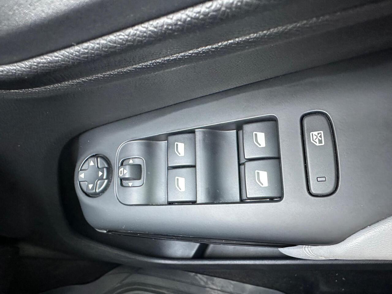 Citroen C5 Aircross — photo 19