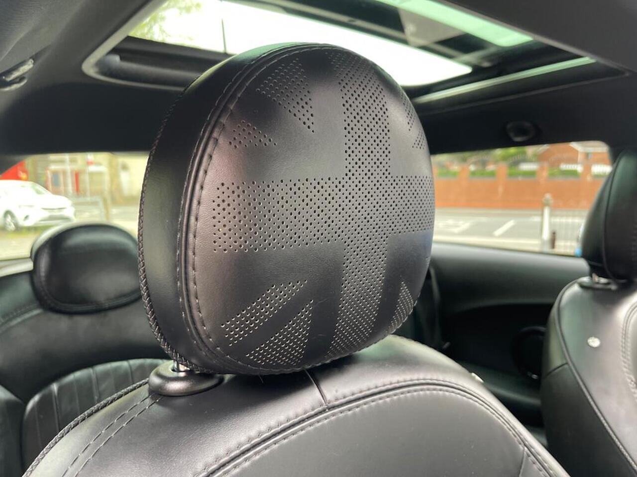 MINI Hatch — photo 14