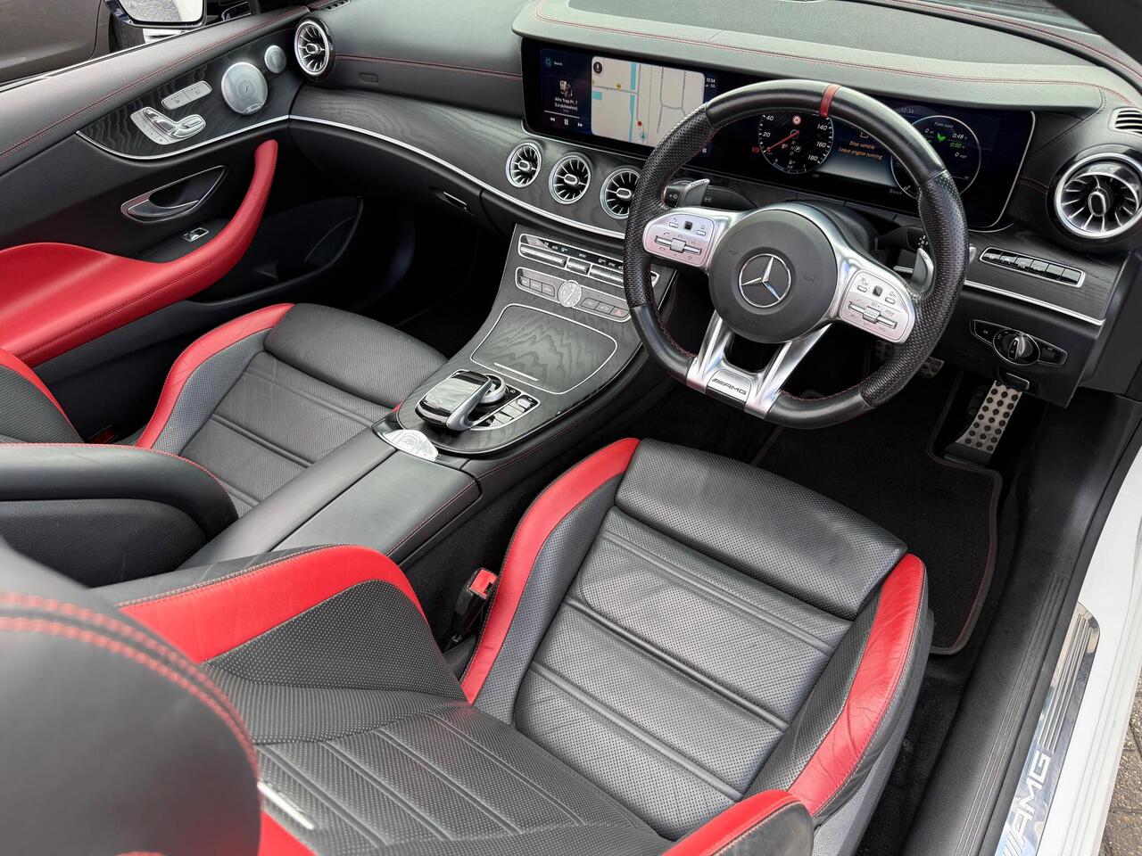 Mercedes-Benz E Class — photo 17