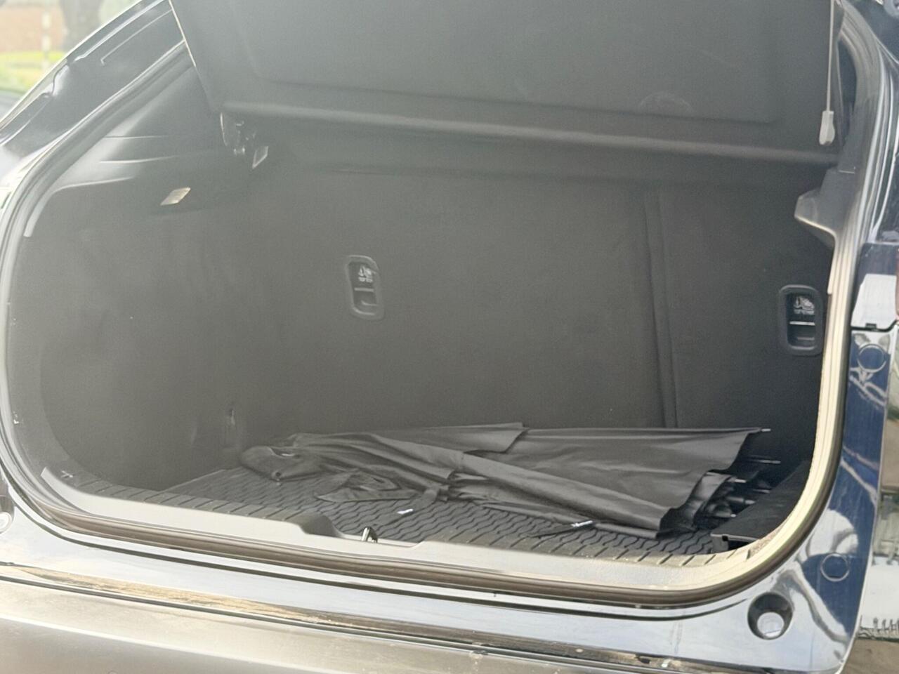 Mazda CX-30 — photo 31