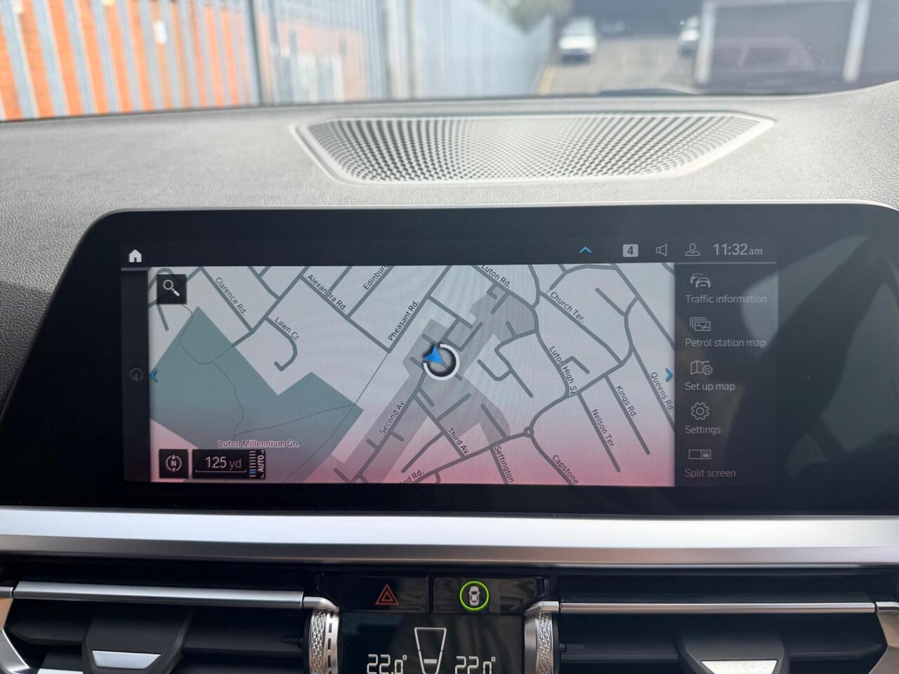 2022 BMW 3 Series 2.0 330e 12kWh M Sport Pro Edition Auto xDrive Euro 6 (s/s) 4dr, photo 23