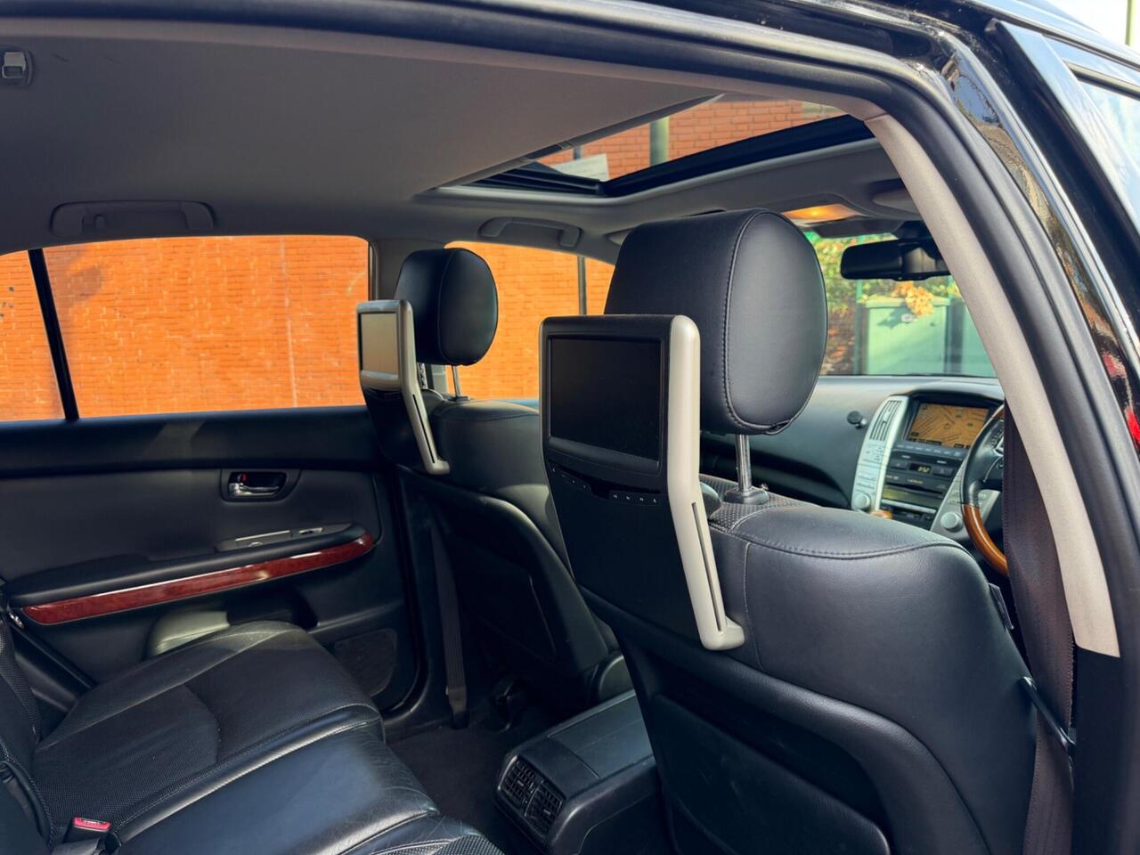 Lexus RX — photo 14