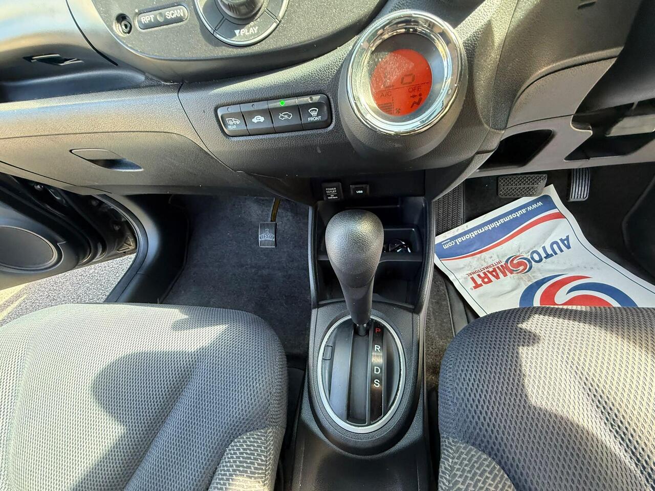 Honda Jazz — photo 16