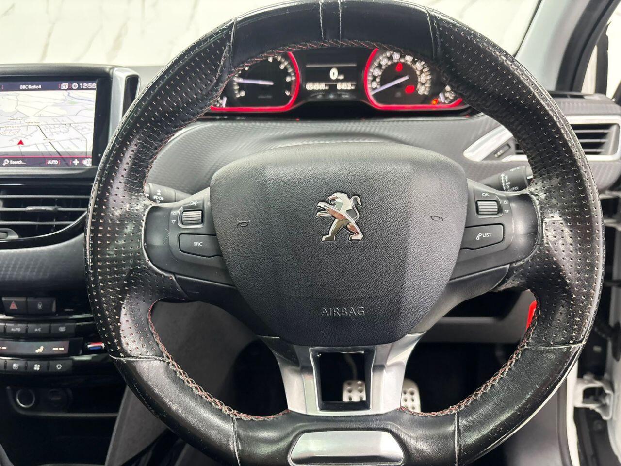Peugeot 2008 — photo 17