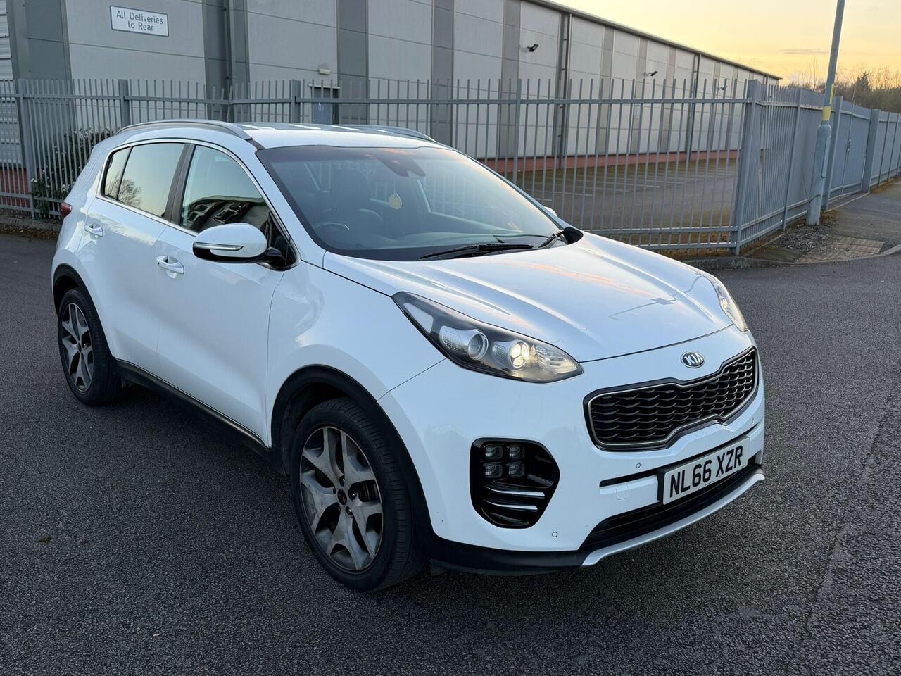 Kia Sportage — photo 2