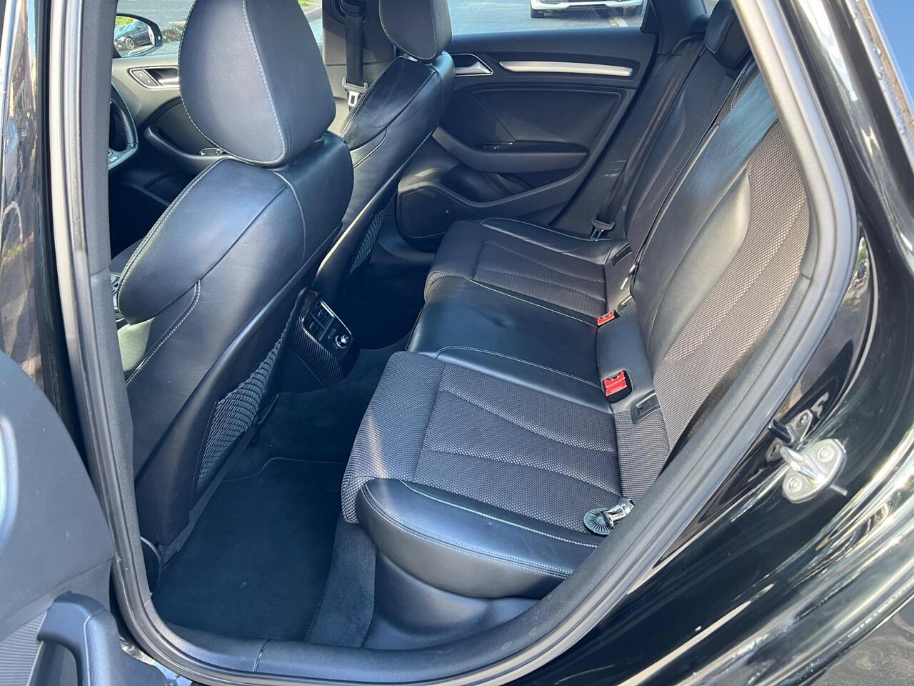 Audi A3 — photo 27