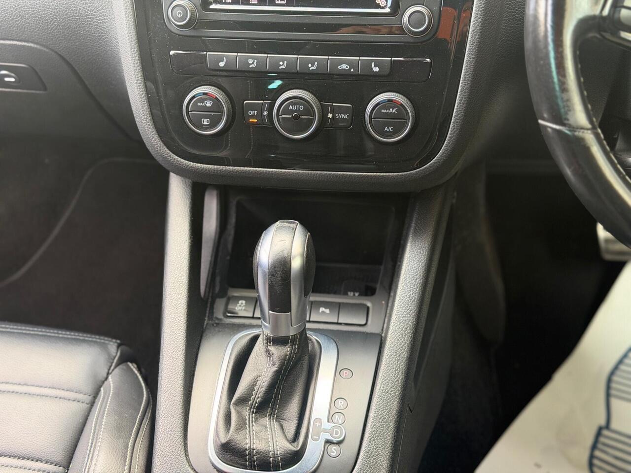 Volkswagen Scirocco — photo 19