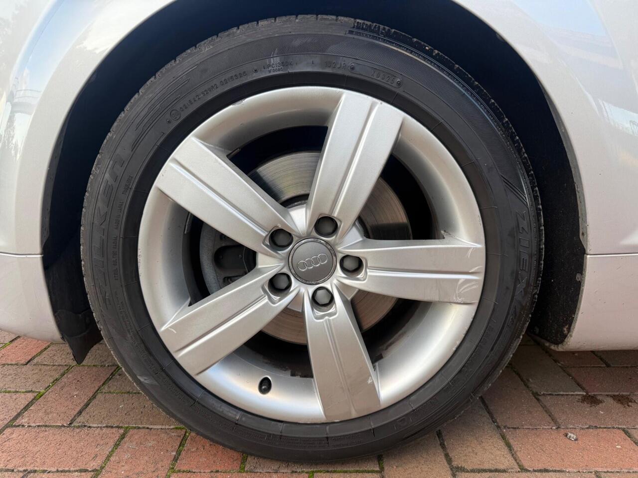 Audi TT — photo 34