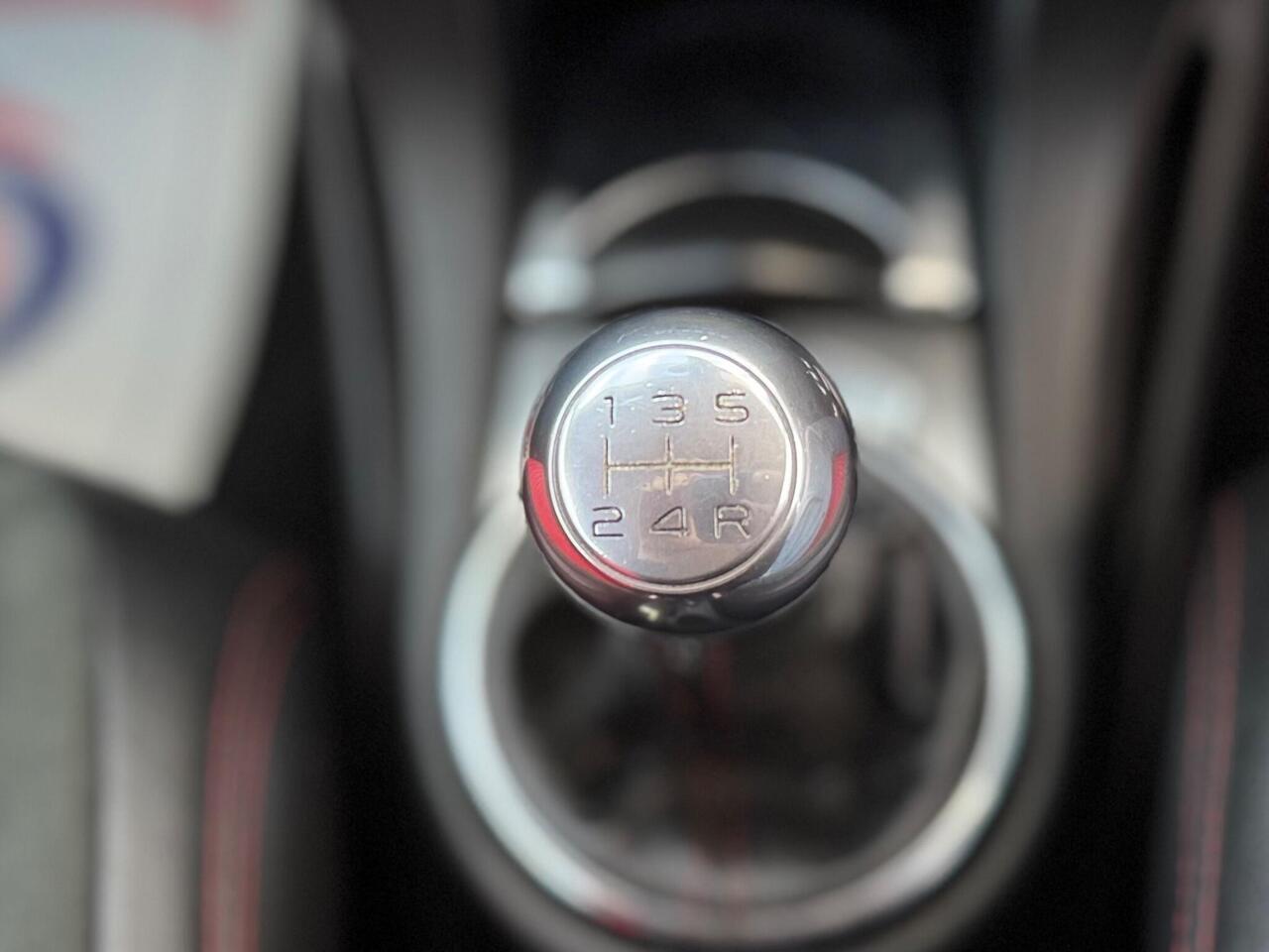 Citroen C4 — photo 17
