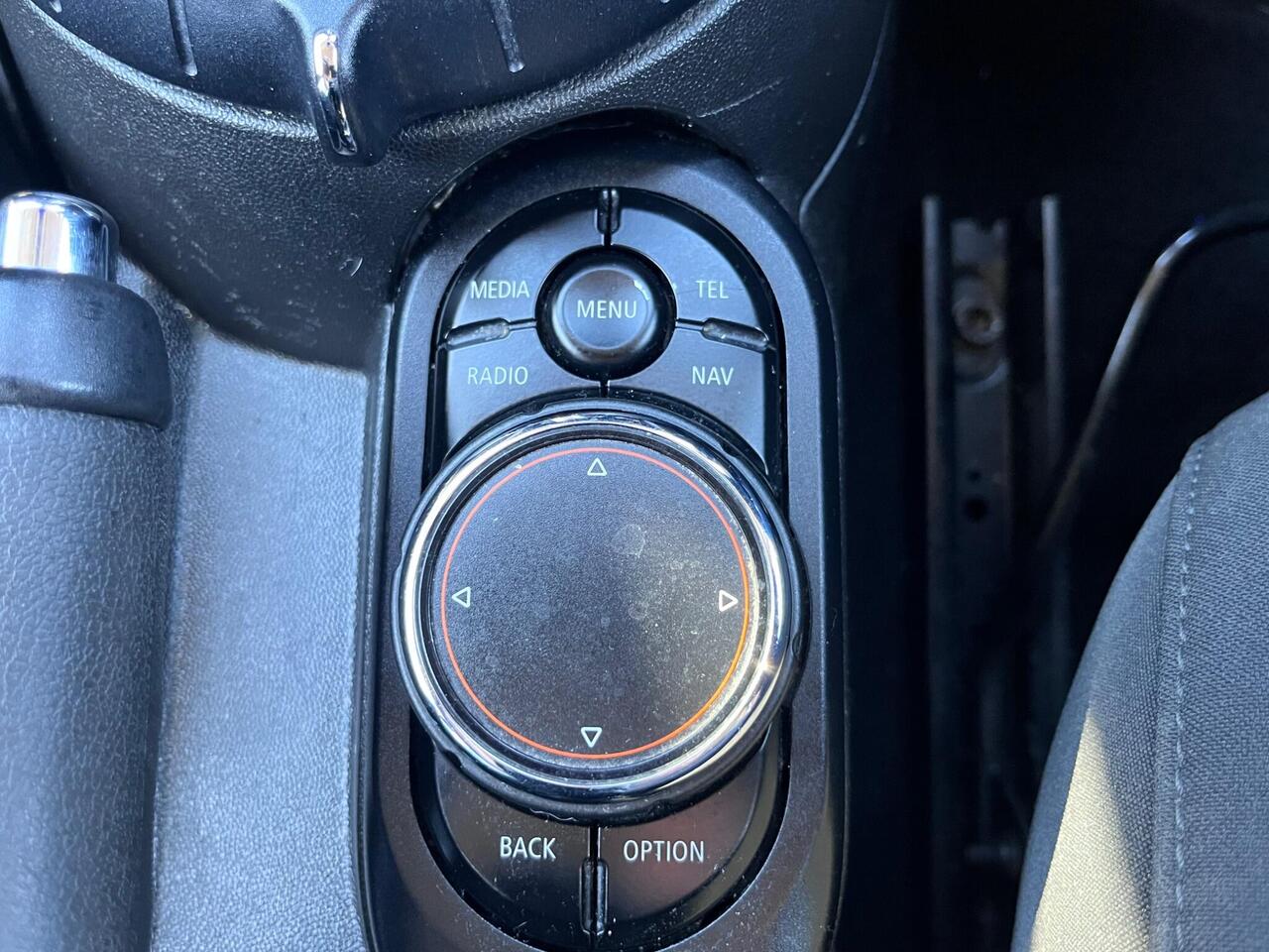 MINI Hatch — photo 24