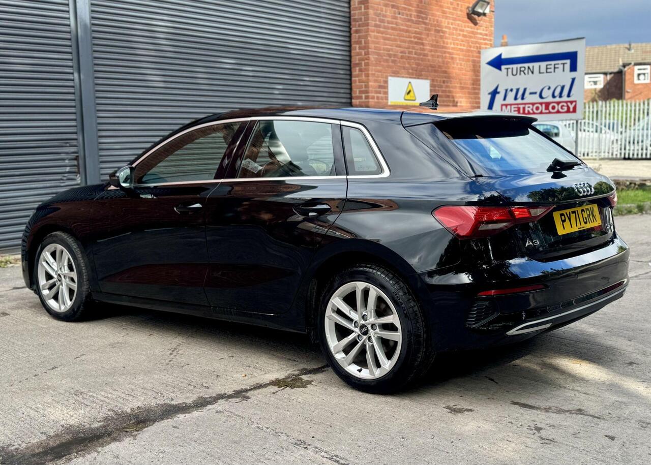 Audi A3 — photo 17