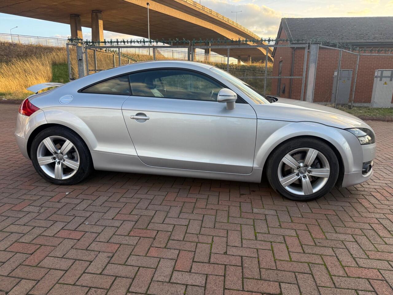 Audi TT — photo 9
