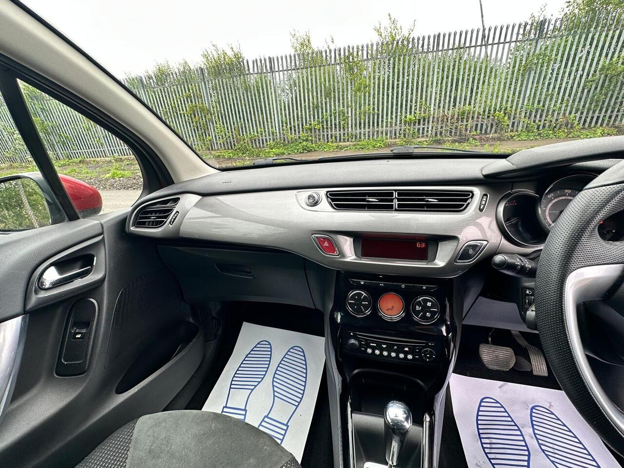 Citroen C3 — photo 22