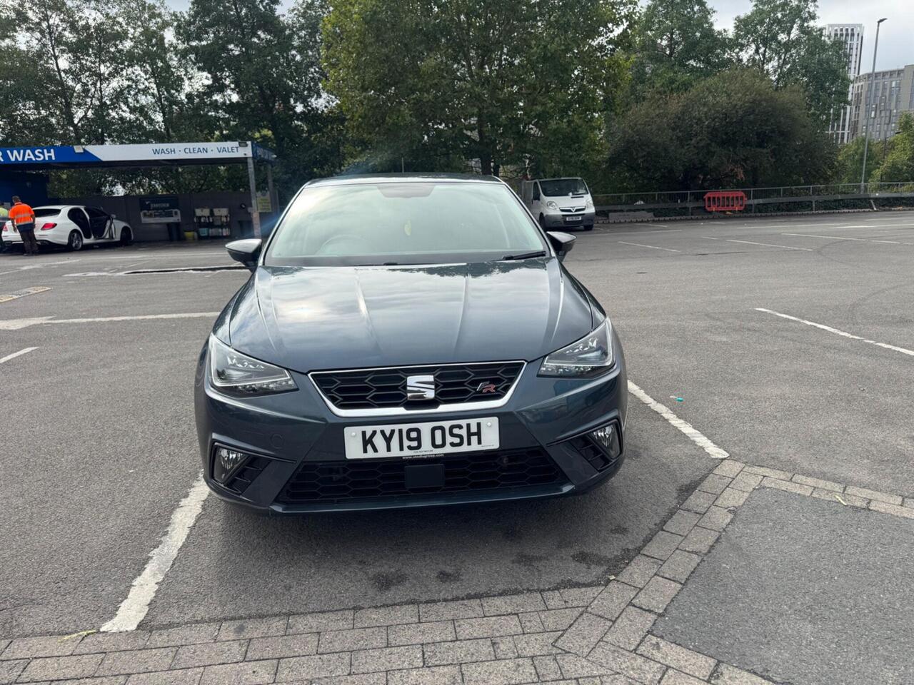 SEAT Ibiza — photo 1