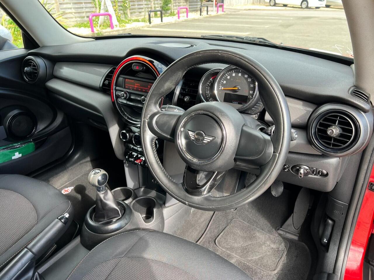 MINI Hatch — photo 15