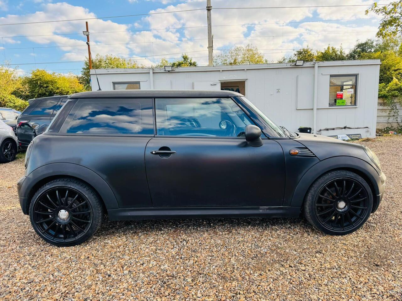 MINI Hatch — photo 14