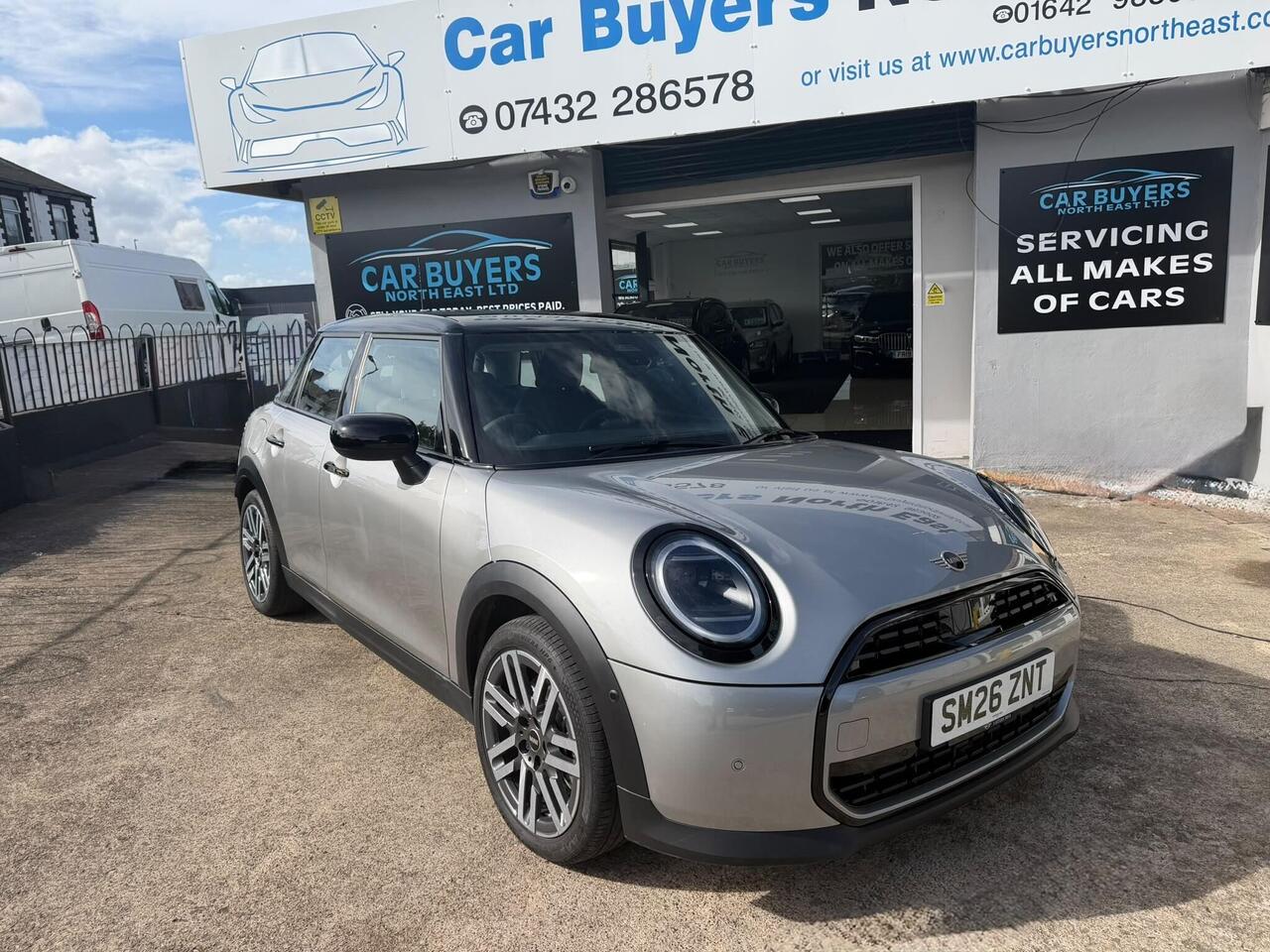 MINI Cooper — photo 1