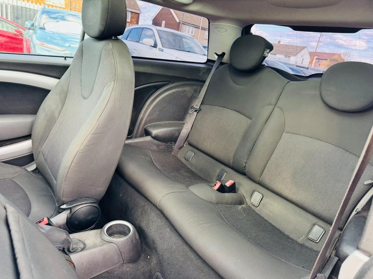 MINI Hatch — photo 23