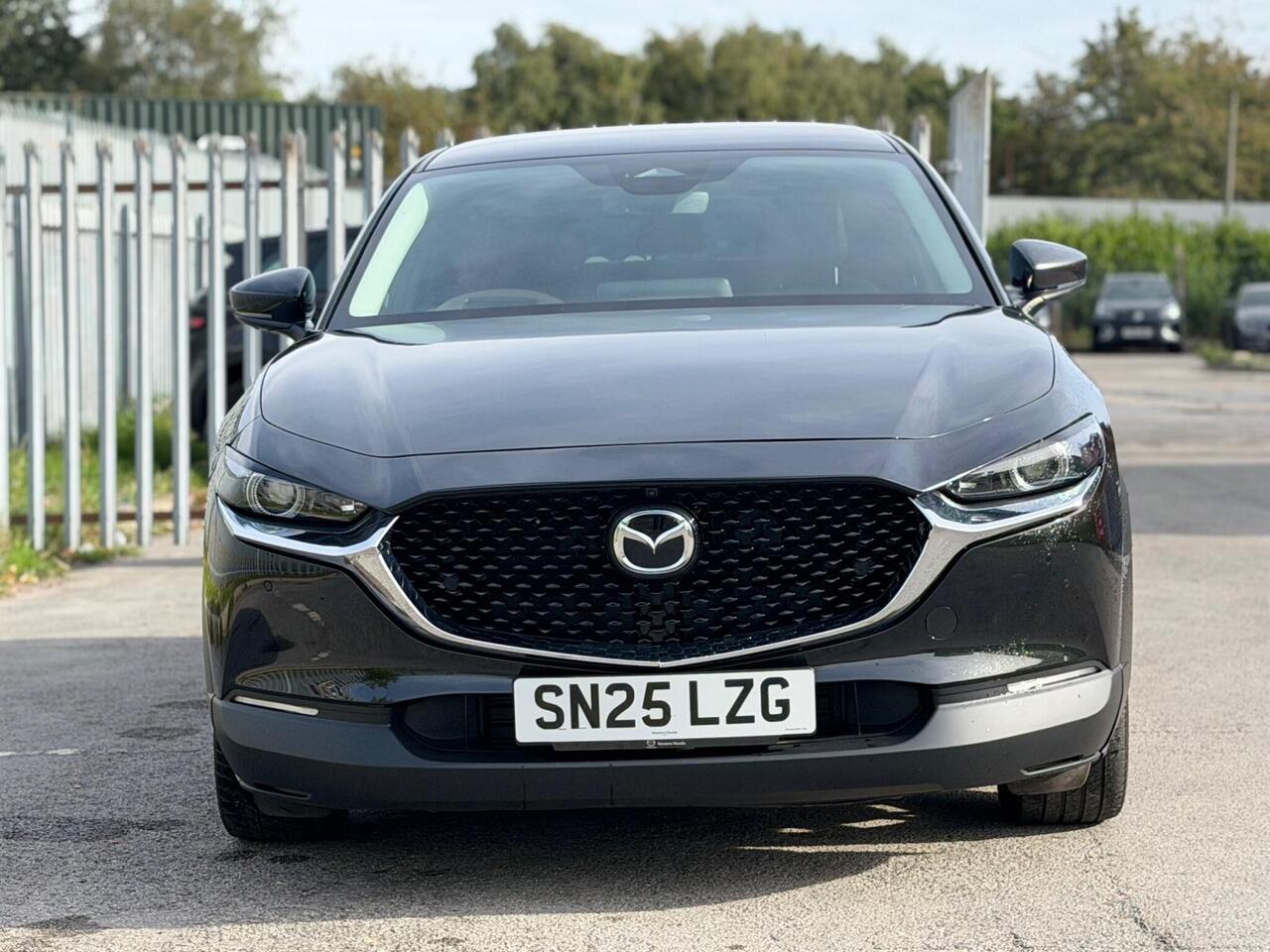 Mazda CX-30 — photo 6