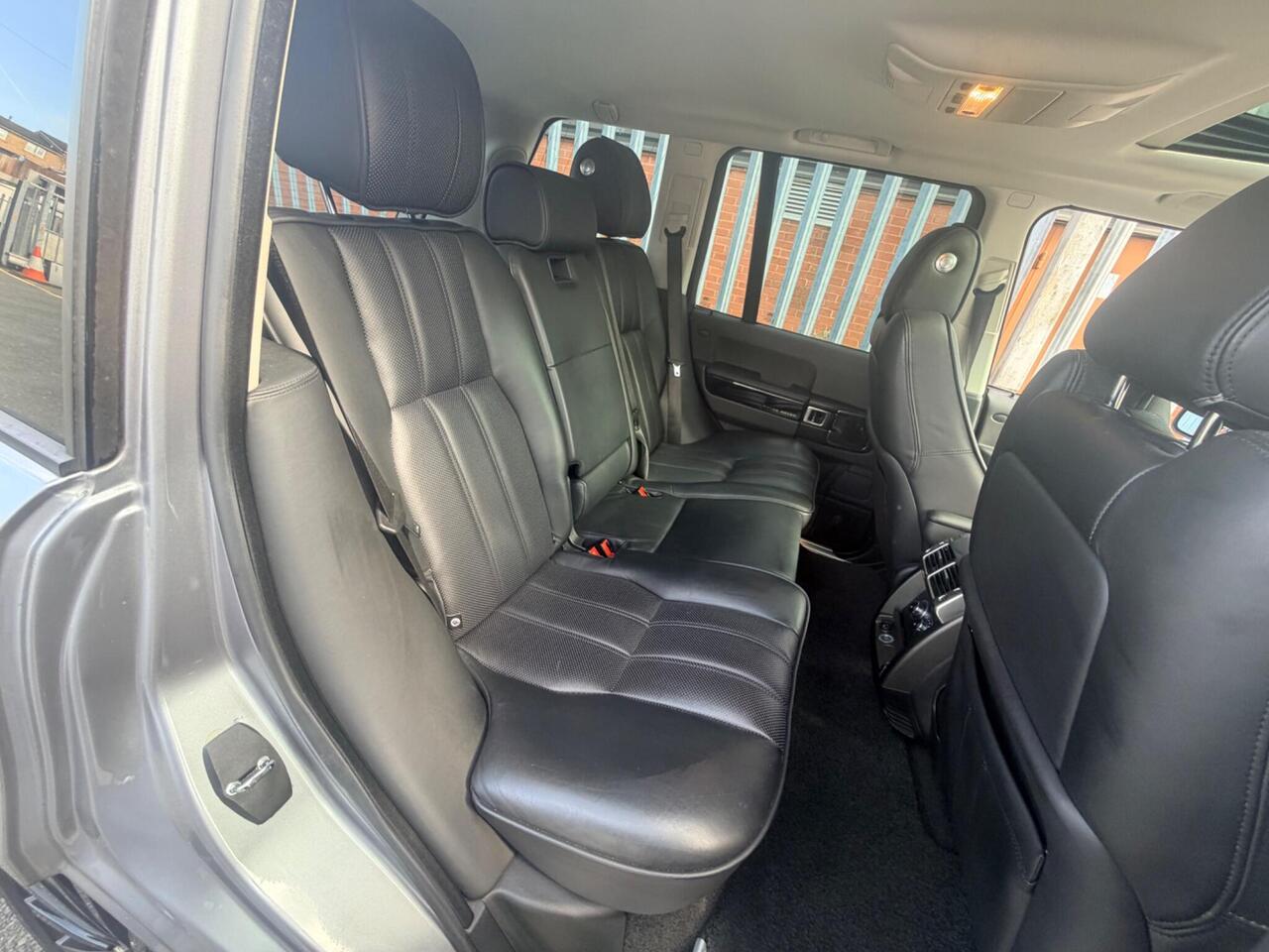 2012 Land Rover Range Rover 4.4 TD V8 Westminster Auto 4WD Euro 5 5dr, photo 8