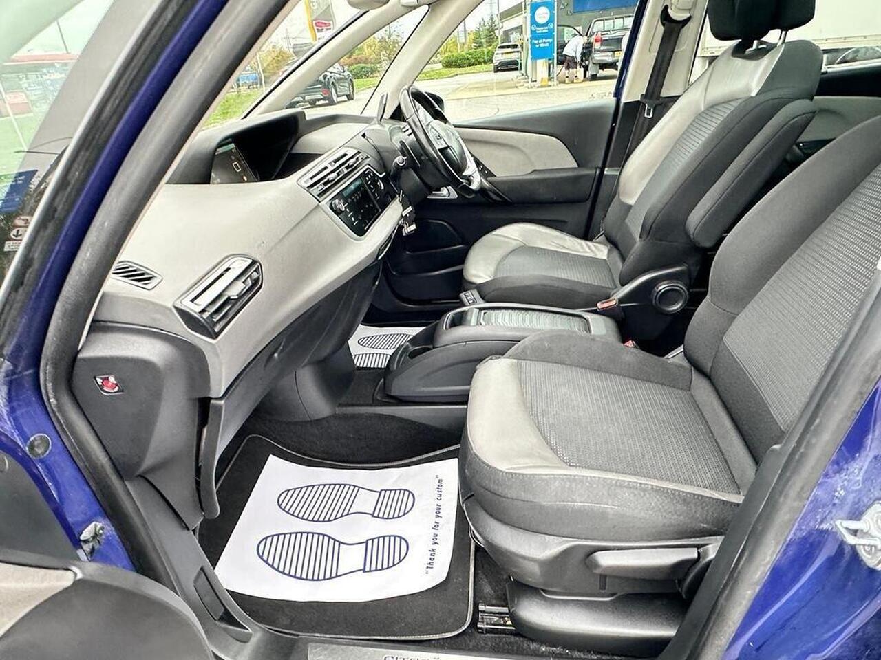 Citroen Grand C4 SpaceTourer — photo 41