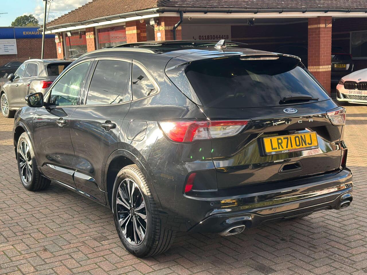 Ford Kuga — photo 17