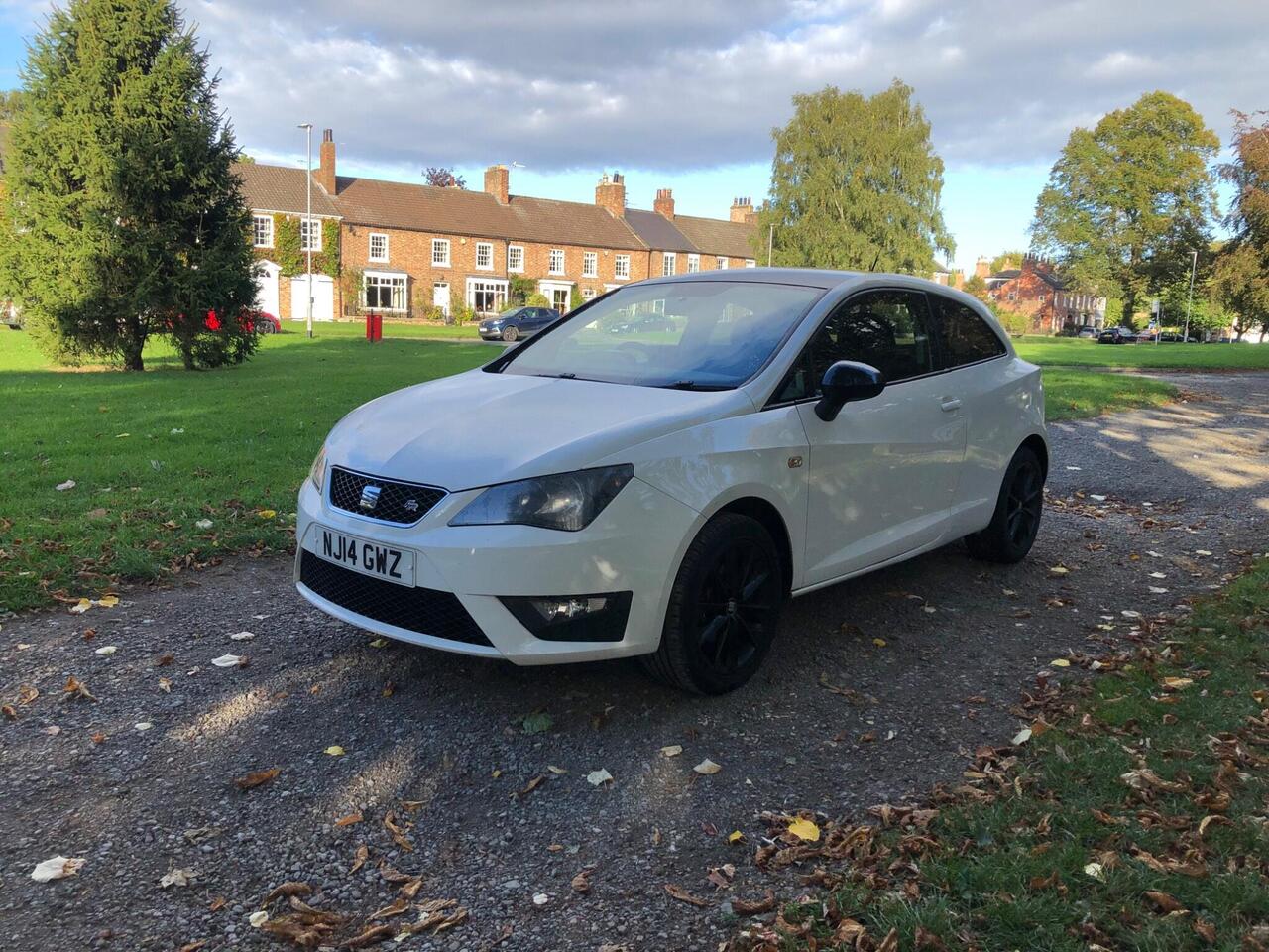 SEAT Ibiza — photo 10